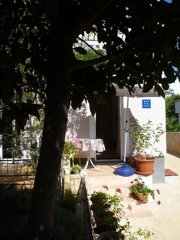 Apartments Mirta Rovinj Kroatien